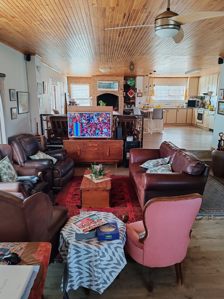 3 Bedroom Property for Sale in Perlemoenbaai Western Cape